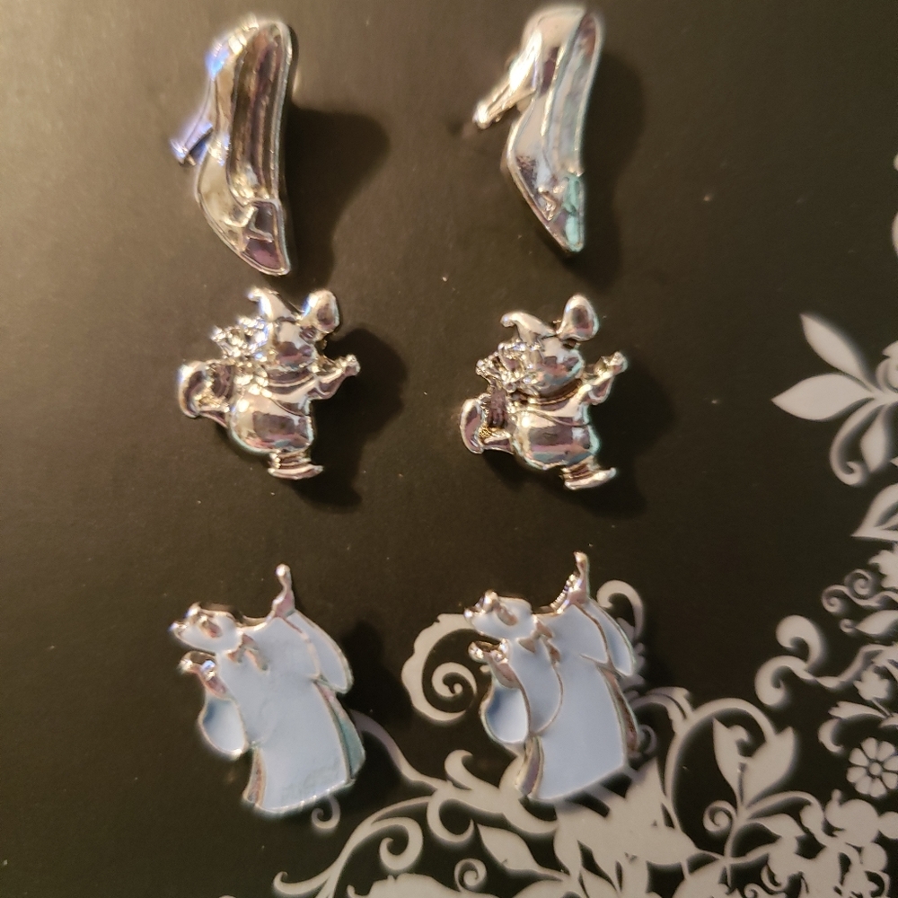 Disney Cinderella 3 piece earring set NWT - Picture 2 of 3